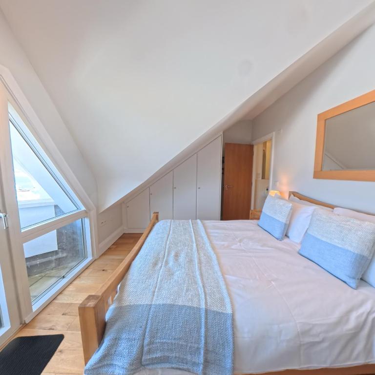 The bedroom at Tate Five
